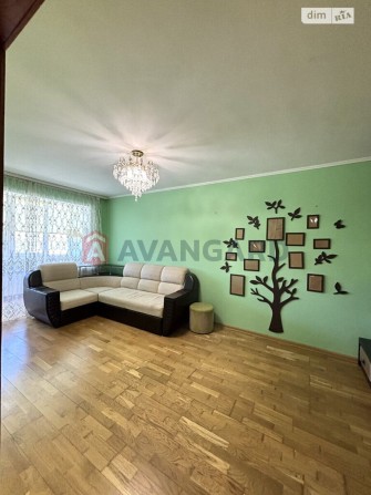 Продаж 3 кімн квартири вул. Наукова - фото 1