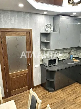 Однокімнатна квартира з ремонтом у ЖК «Національний» - фото 1