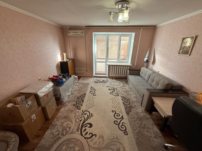 Продаю 2х комнатную квартиру - фото 1