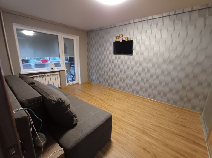 Продам 1-кімнатну квартиру у Хортицькому районі - фото 1