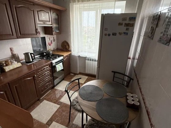 Продам 2к  квартиру в центрі Житомир