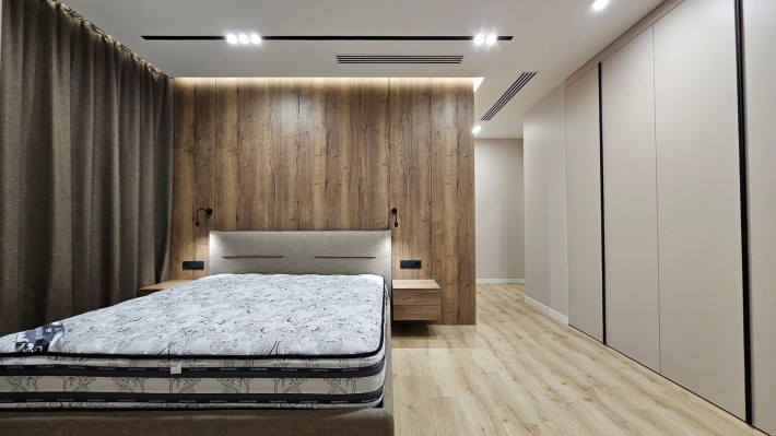 Продам 3-кімнатну квартиру з панорамним видом на Дніпро | ЖК Панорама - фото 1