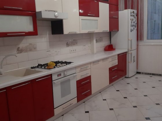 Продам 3-х кімнатну квартиру новобуд вул.Величковського Львов