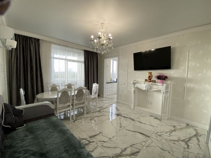 Продам дворівневу квартиру на Малому ринку - фото 1