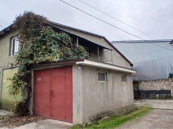 Здается в аренду готовий  бізнес в вигляді 2х гаражів Чернівці