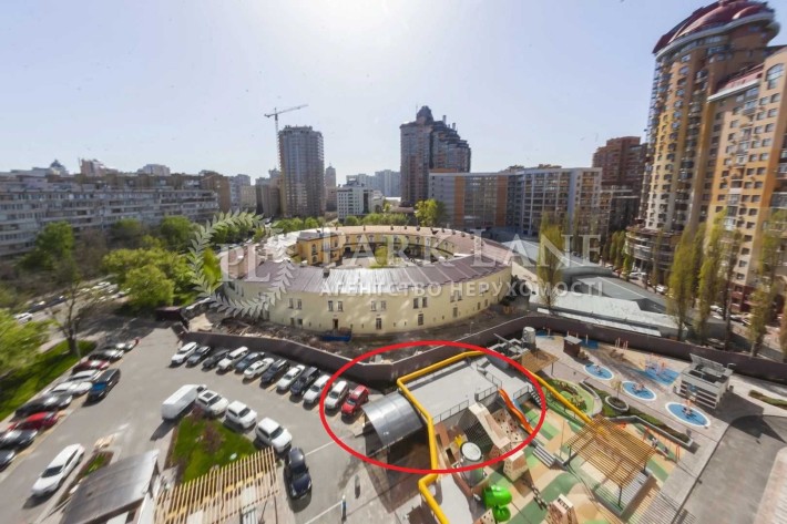 продаж 13,6м місто в підземному паркінгу ЖК Аристократ Коновальця 34а - фото 1