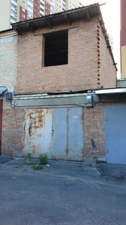 Приватизований цегляний гараж, 2 рівні + підвал, ГК Барвінок - фото 1