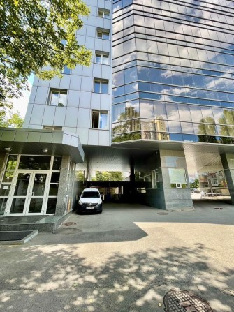 Продаётся гараж в подземном паркинге - фото 1