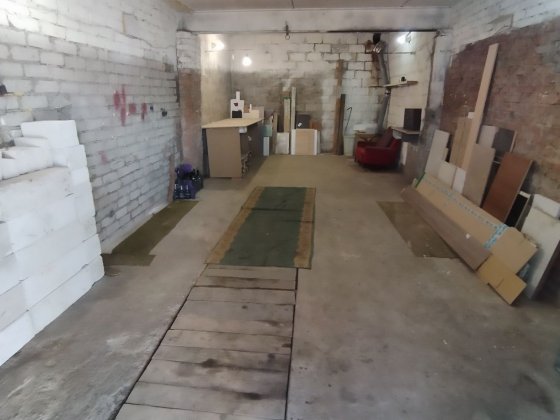 Гараж, под склад  или  мастерскую Днепр