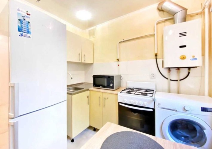 Продам 2-к квартиру просп.Науки (Гагаріна) Запорізьке шосе - фото 1