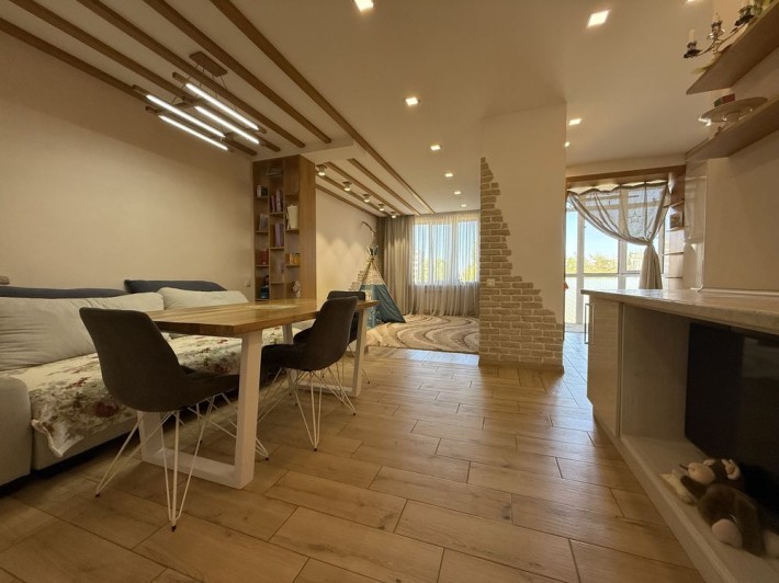 Продаю 3х комнатную квартиру в ЖК Уютный. Ул. 6я СлободскаяПродаю - фото 1