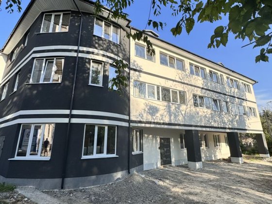 Продаж квартири в КБ на Янтарній/ Калиновій Днепр