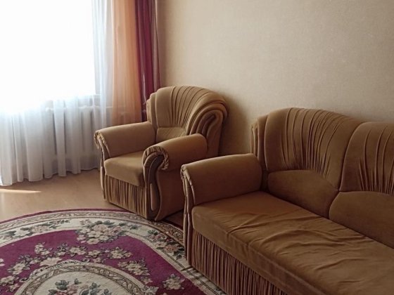 Продам 2к квартиру на Бориса Тена Житомир