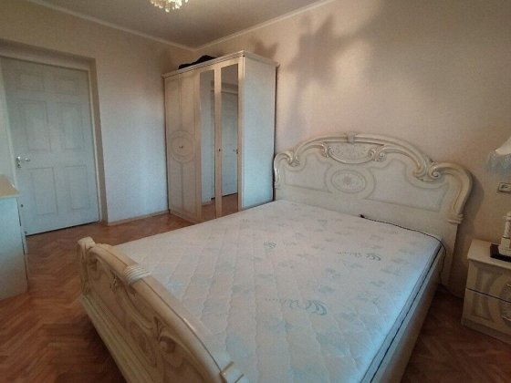 Продаю 3х кв.74,4м на 6Слободской- п. Центральный Миколаїв