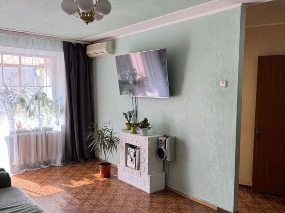 Продам 3-х кв. По вулиці Юності Запоріжжя