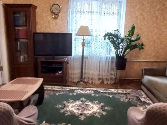 Продам 3 комнатную квартиру на проспекте Ивана Мазепы Днепр