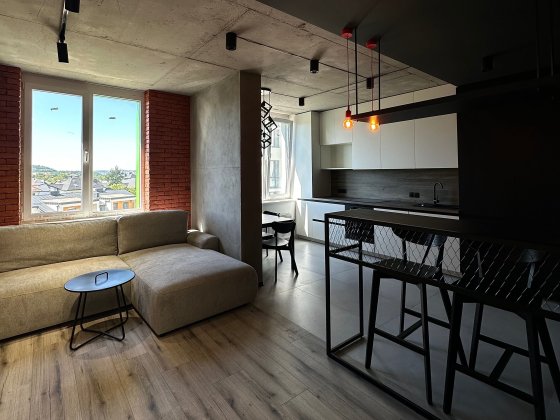 Продам 2км.квартиру у Львові 68м2 Львов