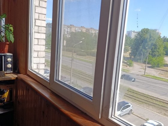 Продам квартиру 3-х комн Фестевальная Запоріжжя