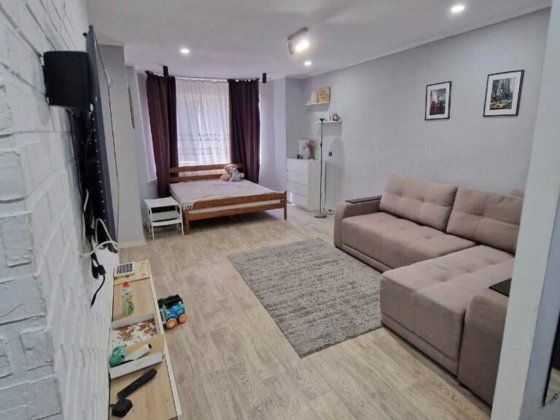 Продается 1 ком квартира по ул. Историческая, Заводской р-н Запоріжжя