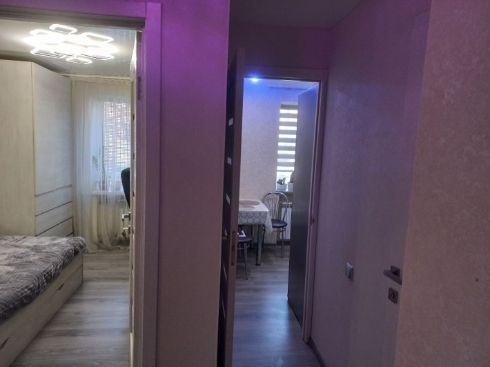 Продам 2-х кімнатну квартиру - фото 1