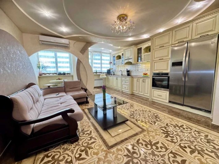 Продам 4-к квартиру (120м2) в ЖК Георгиевский/Дарницкая /Слобожанский - фото 1