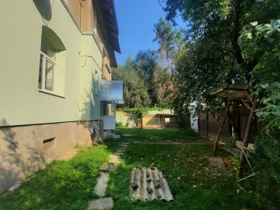 Власник!Австрійський,2к.особ.типу+гараж+двір+город Львів