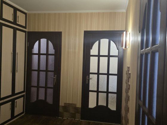 Продаю трьохкімнатну квартиру вул. Шоста Слобідська відмінний стан Миколаїв