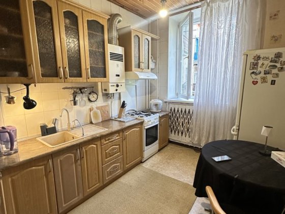 Продается 2-к квартира пр. Центральный -Защитников ( Декабристов) Миколаїв