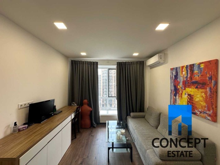 Продам светлую 2к квартиру студию в ЖК Ривер Парк! Победа! - фото 1