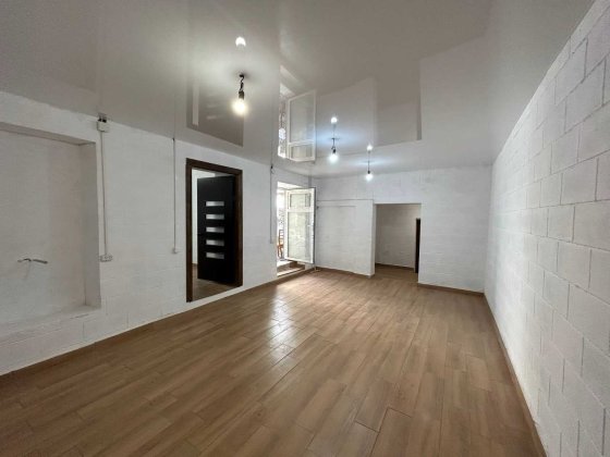 2 к к 1/2 55/30/9 Центр ул.Декабристов -Адмирала Макарова ЕВРОРЕМОНТ