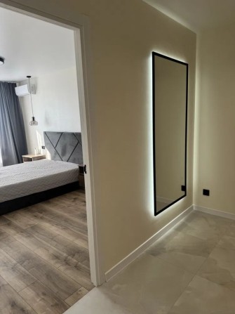 Продам сучасну 1кім квартиру в новобудові - фото 1