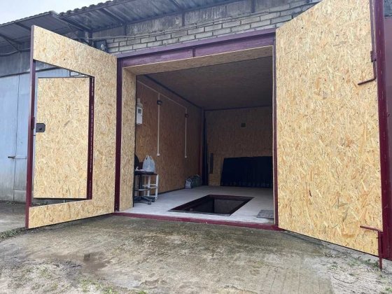 Продам гараж кап ремонт Нижньоюрківська,2 Поділ стМ Т,Шевченка Київ