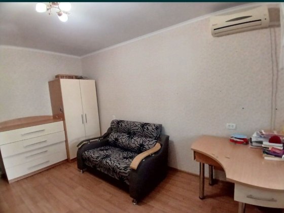 Продам власну!!!  3х кімнатну пр-т .Миру і Театральна Миколаїв