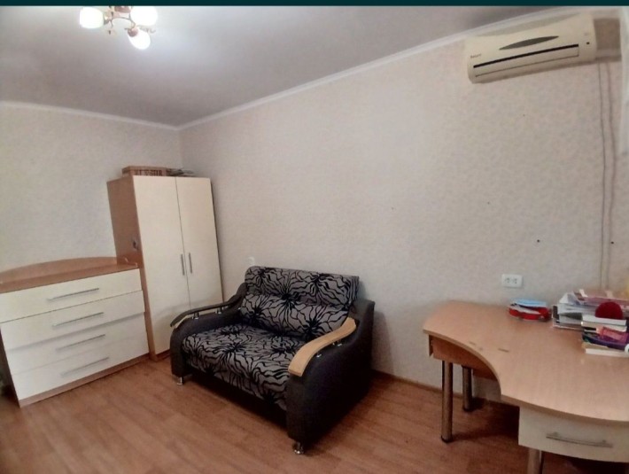 Продам власну!!!  3х кімнатну пр-т .Миру і Театральна - фото 1