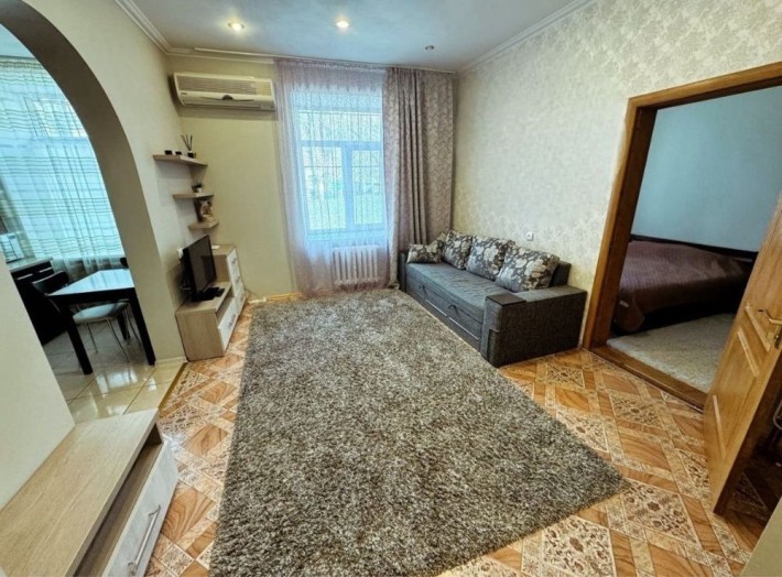 Соборна/Потьомкінська 2к квартира на продажі 1 поверх - фото 1