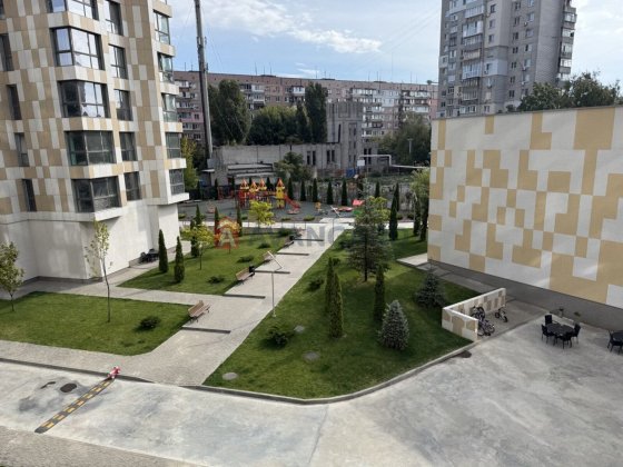 Продам трикімнатну квартиру новобудова ЖК Рибінський Днепр