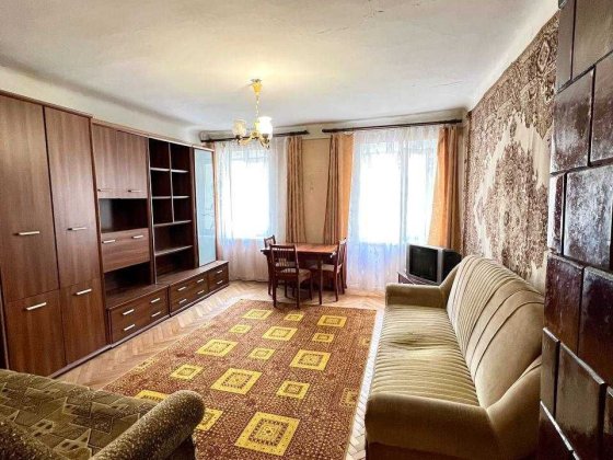 Продаж 2-кім кв.в центрі по вул.Князя Романа Львів