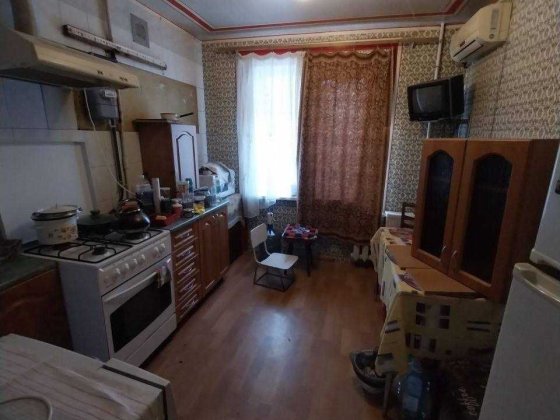 Продам 3к квартиру на Перемозі, Набережна Перемоги Днепр