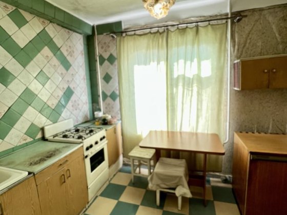 Продам 2-комн.кв. ул. Лахтинская , 8/9 Запорожье