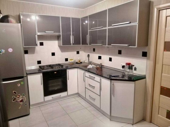 Продаж 2 кімнатної квартири з техн та меблями на Пісках Запорожье