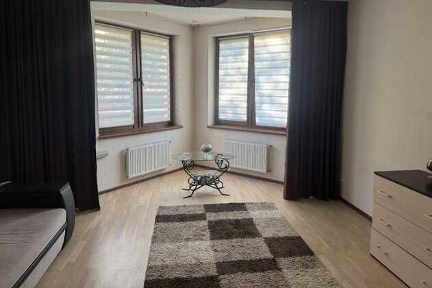 продаж 1 кім квартира вул Погулянка  ВІЛЬНА - фото 1