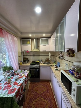 Продам квартиру 2 комнаты - фото 1