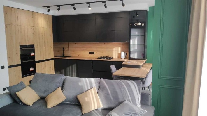 Продаж чудової 2-х рівневої квартири в ЖК Семицвіт - фото 1