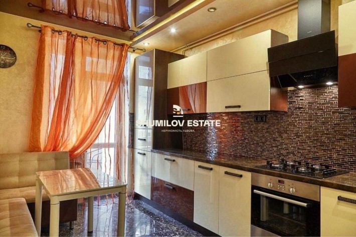 Продається Приваблива 2-кімнатна Квартира з Ремонтом по вул Демянська! - фото 1