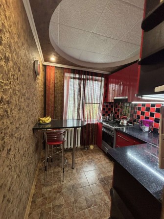 Продаю 1 кімнатну квартиру - фото 1