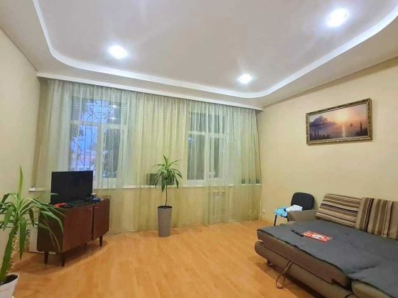 Продаю 3-х комн. квартиру в центрі м. Миколаїв Николаев