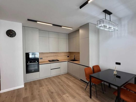 Продаж 2-кімнатної квартири 63м² в Новобудові по вул. Трускавецькій Львів