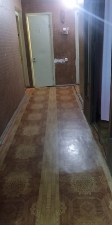 Продаж трех комнатна квартири - фото 1