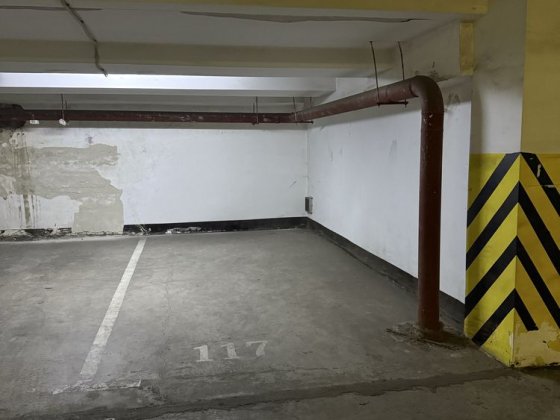 Продам парко місце Одеса жк. Корона Одесса