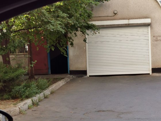 Место на подземном паркинге. Палубная. Одеса